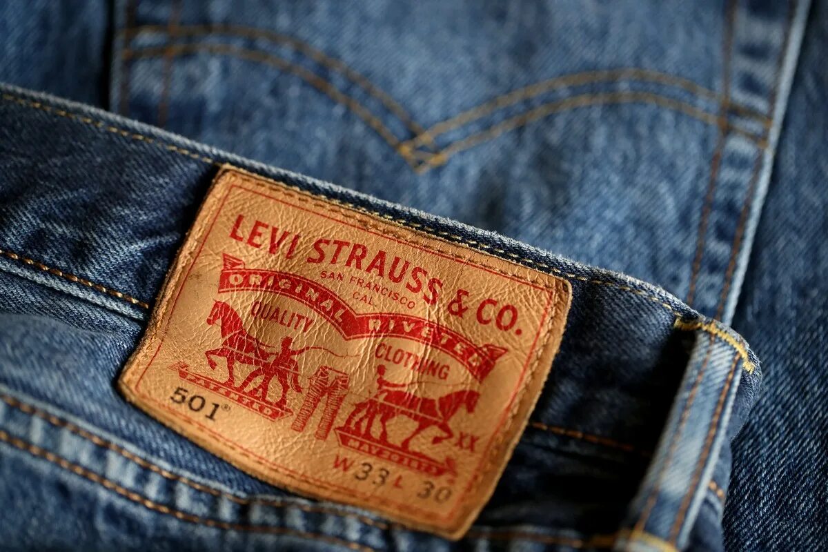 Левис страус мужские купить. Джинсы Levi's Левис. Levi's джинсы 501. Левайс 211. Джинсы мужские деним Levis 501.