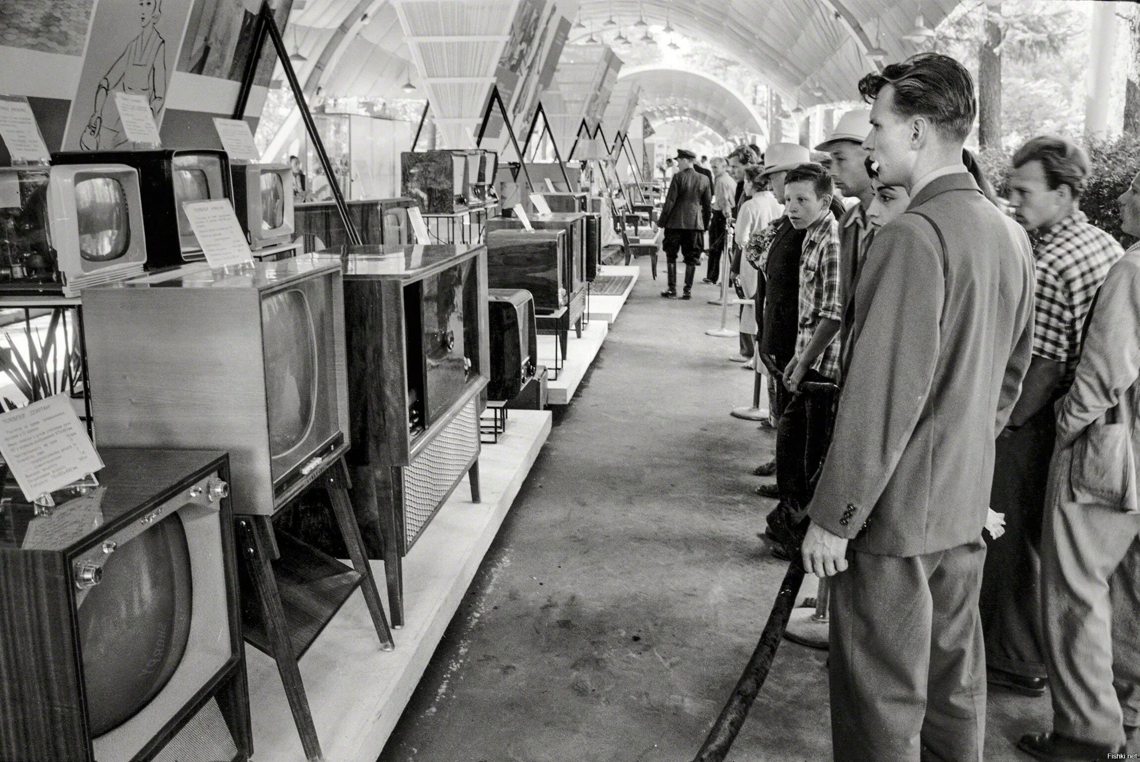 Американская выставка в Москве 1959. Выставке “Промышленная продукция США” В парке Сокольники, 1959 г.. Выставка США В Сокольниках в 1959 году. Выставка СССР В Нью-Йорке 1959. В советском союзе экономика была