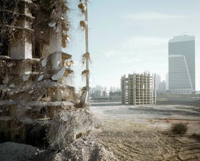 Заброшенный небоскреб. Заброшенный город Садх Дубай. Заброшенные многоэтажки постапокалипсис. Разрушенные высотки.