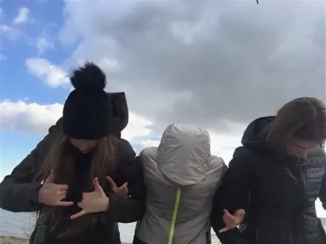 Сколько лет девушке давида. Сколько лет девушке давида