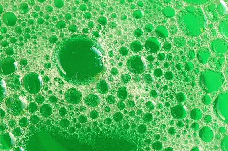 Зеленый пенистый. Салатовая пена. Мыльная пена. Зеленый пена зеленый пена. Зеленая вода с пеной.