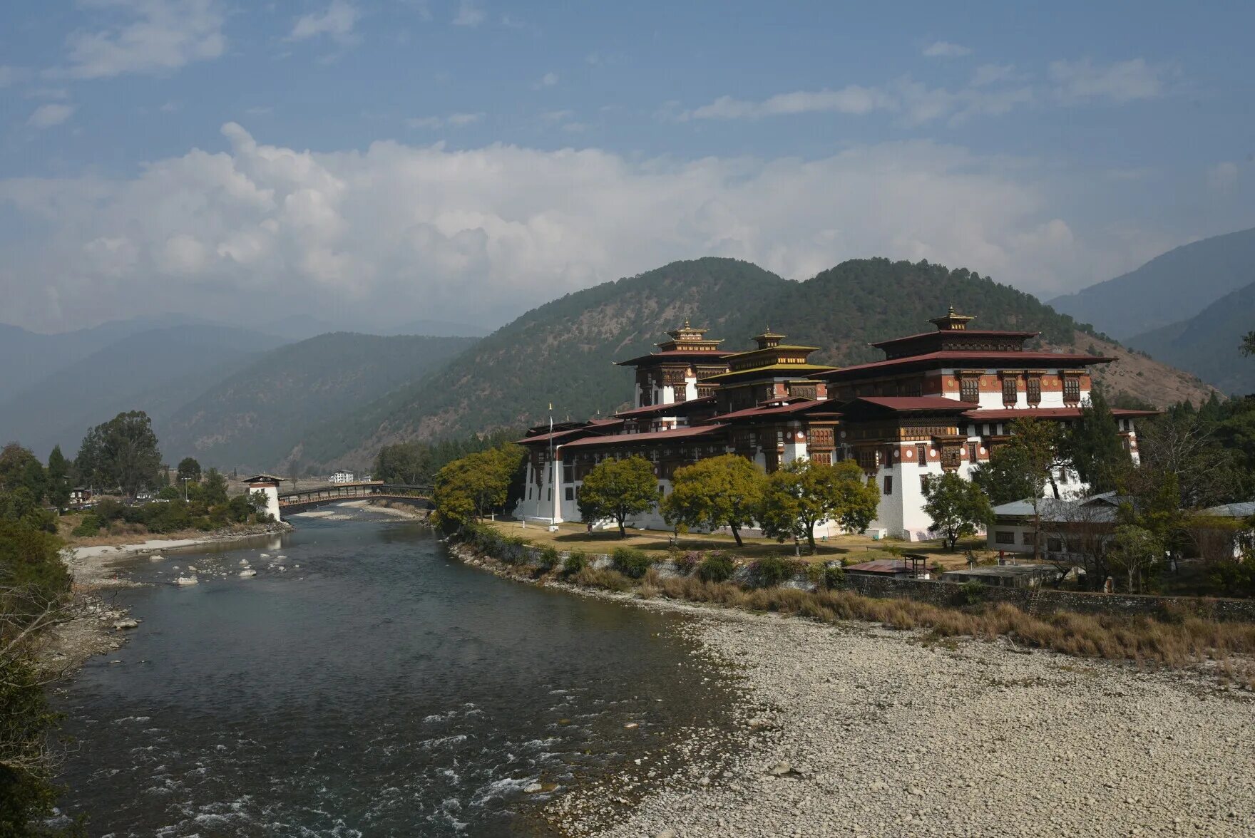 Бутан азия. Пунакха-дзонг. Bhutan Punakha. Бутан Страна. Четырьмя столпами GNH. Бутан.