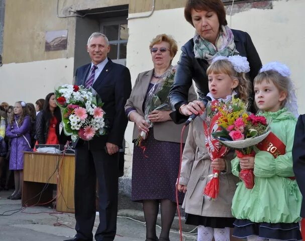 161 школа выборгского. Школа 7 Выборг. Школа 10 Выборг. Школа 1 Выборг. Школа 37 Выборг.