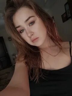 Настя белая