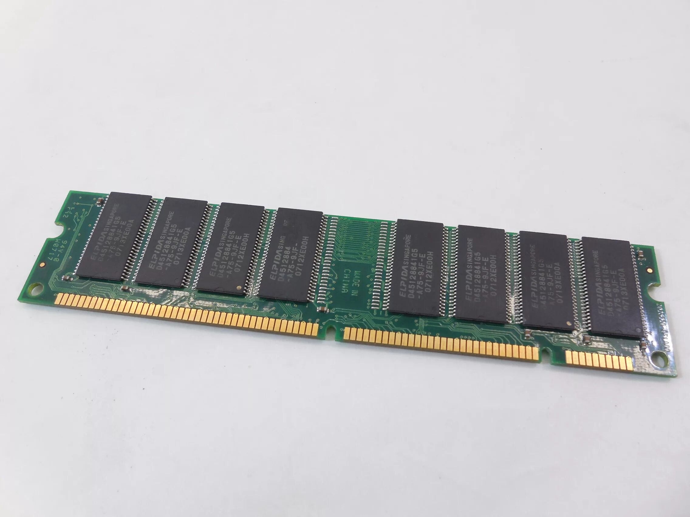 Модуль DIMM 64 МБ SDRAM. Память so-DIMM pc100. Ddr3 SDRAM.