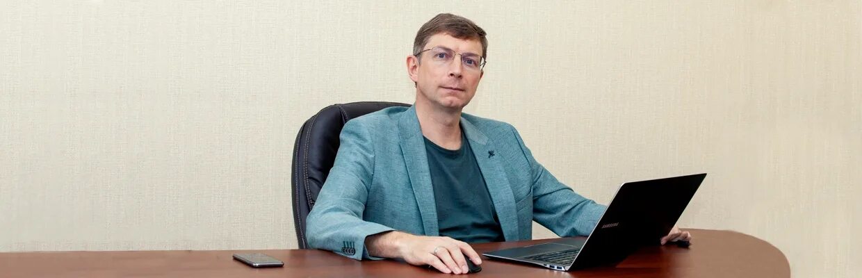 константин бугаев.