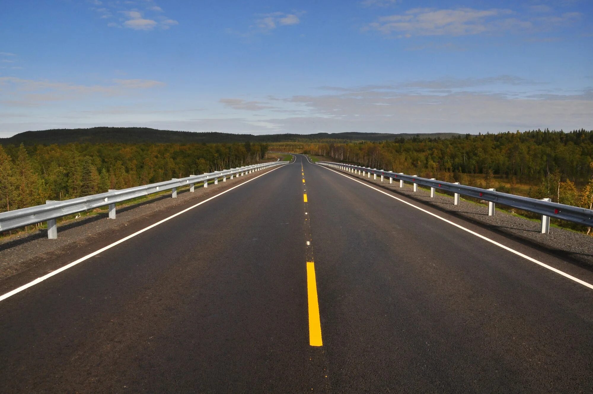 M5 трасса. Полоса дороги. Трасса с разрешительной полосой. Ирландия дороги. Р228 федеральная трасса.