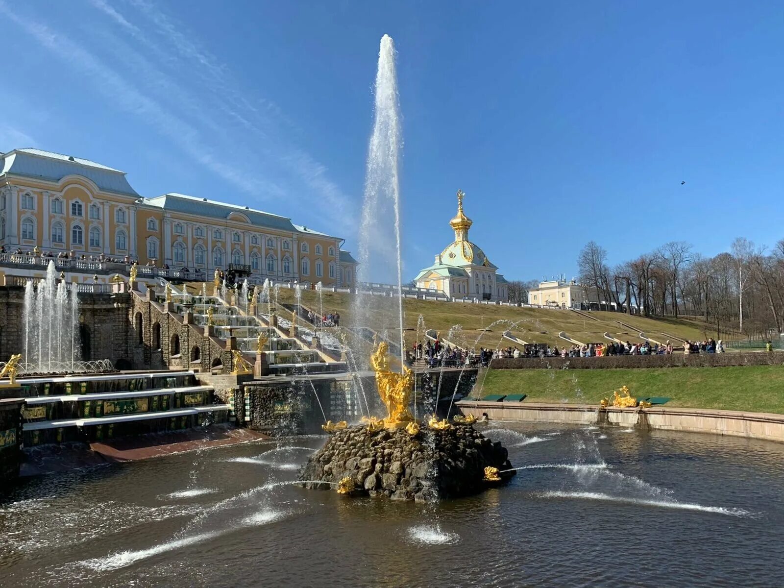 Фонтаны петергофа 20 апреля. Фонтаны петергофа в санкт-петербурге. музей-заповедник «петергоф» фонтаны. петродворец в санкт-петербурге 2025. фонтаны спб петродворец.