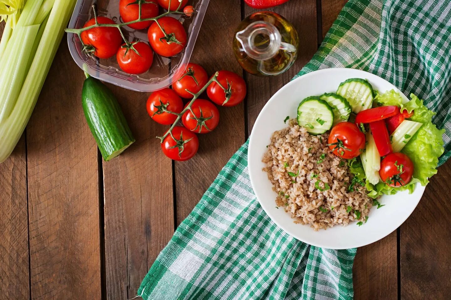 Правильное питание блюда. Вкусная и полезная пища. Постная еда. Диетическая еда. Вкусная постная еда рецепты