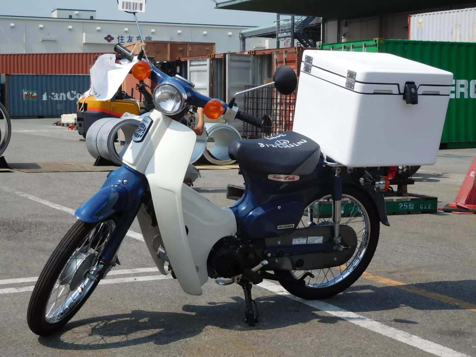 Honda super Cub 50. Honda Cub 50. Мопед Honda super Cub 50. Honda super Cub.