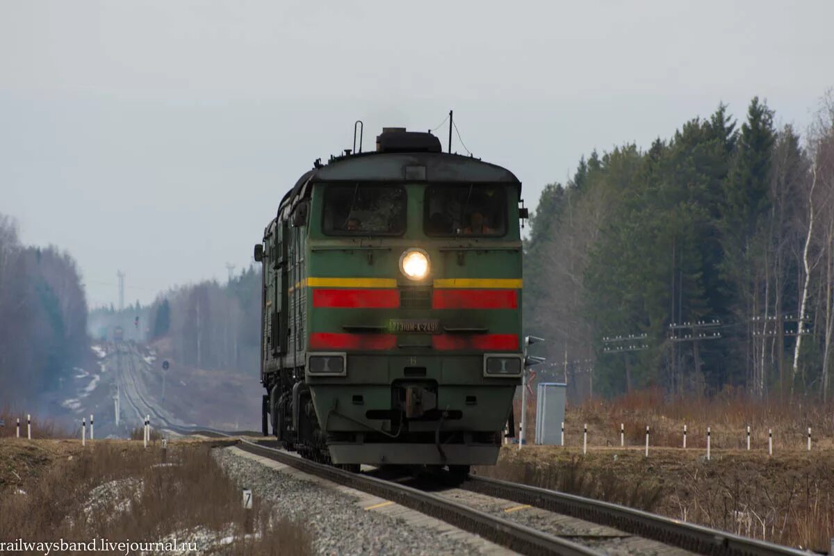 Республика коми железная дорога. Республика Коми Северная железная дорога. Северная железная дорога Микунь. Железная дорога Сыктывкар Микунь. Паровоз Сыктывкар Микунь.