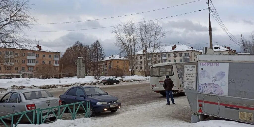 Североуральск черемухово автобус. Станция бокситы Североуральск. Североуральск фото. Бокситы Североуральск автобус.