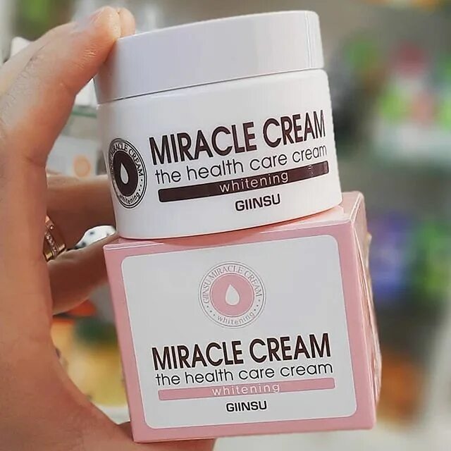 Корейский отбеливающий крем отзывы. Отбеливающий крем Giinsu Miracle Cream the Health Care. Giinsu крем для лица Miracle Cream. Крем отбеливающий миракле миракле крем. Отбеливающий крем Giinsu Miracle Cream the Health Care, 50 мл.