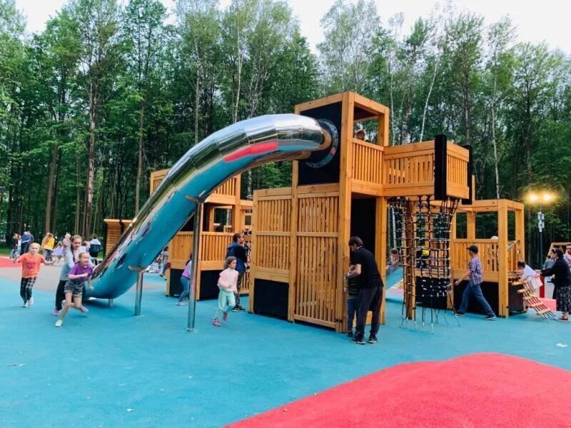 Горка авангард электросталь. Экопарк авангард электросталь. Паре электросталь авангард. Парк авангард. Парк авангард электросталь купол.