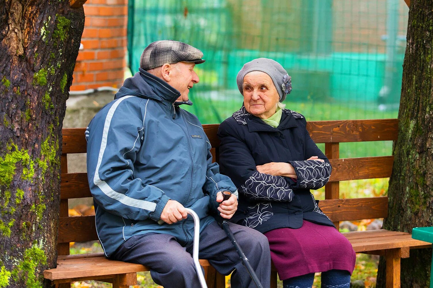 Пенсионеры. Пожилые люди в России. Старики в России. Русские пенсионеры. Что пришло пенсионерам сегодня