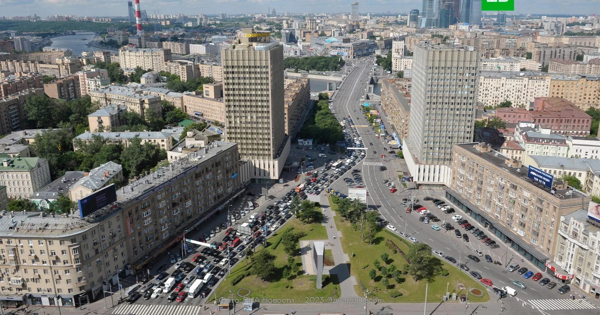 Москва усиленные меры. Смоленская площадь гостиница Белград. Смоленская площадь Москва. Смоленская улица Москва. Панорама, Москва, Смоленская улица.