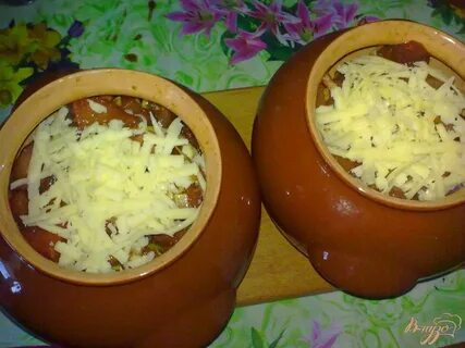 Баклажан с мясом в горшочках