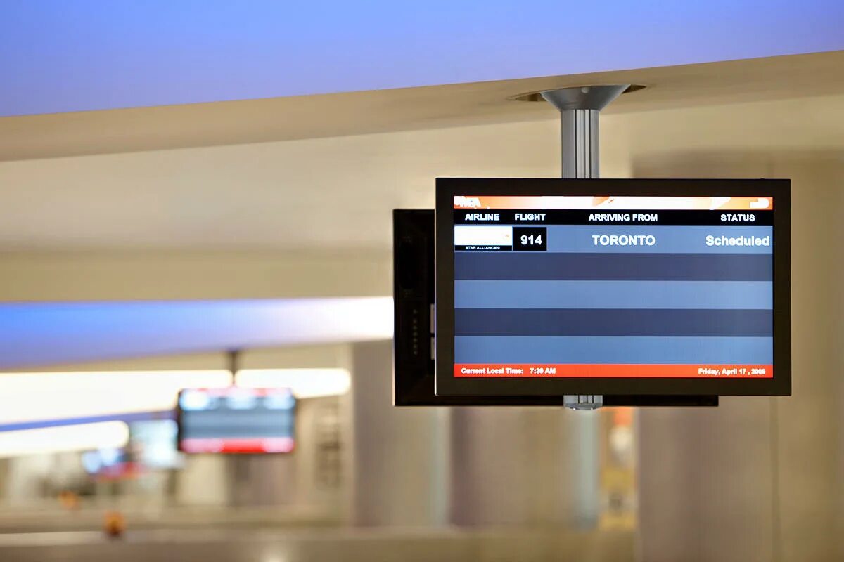 Sfns display русский. Led экран в аэропорту. фидс монитор. flight information monitor. flight information display system.