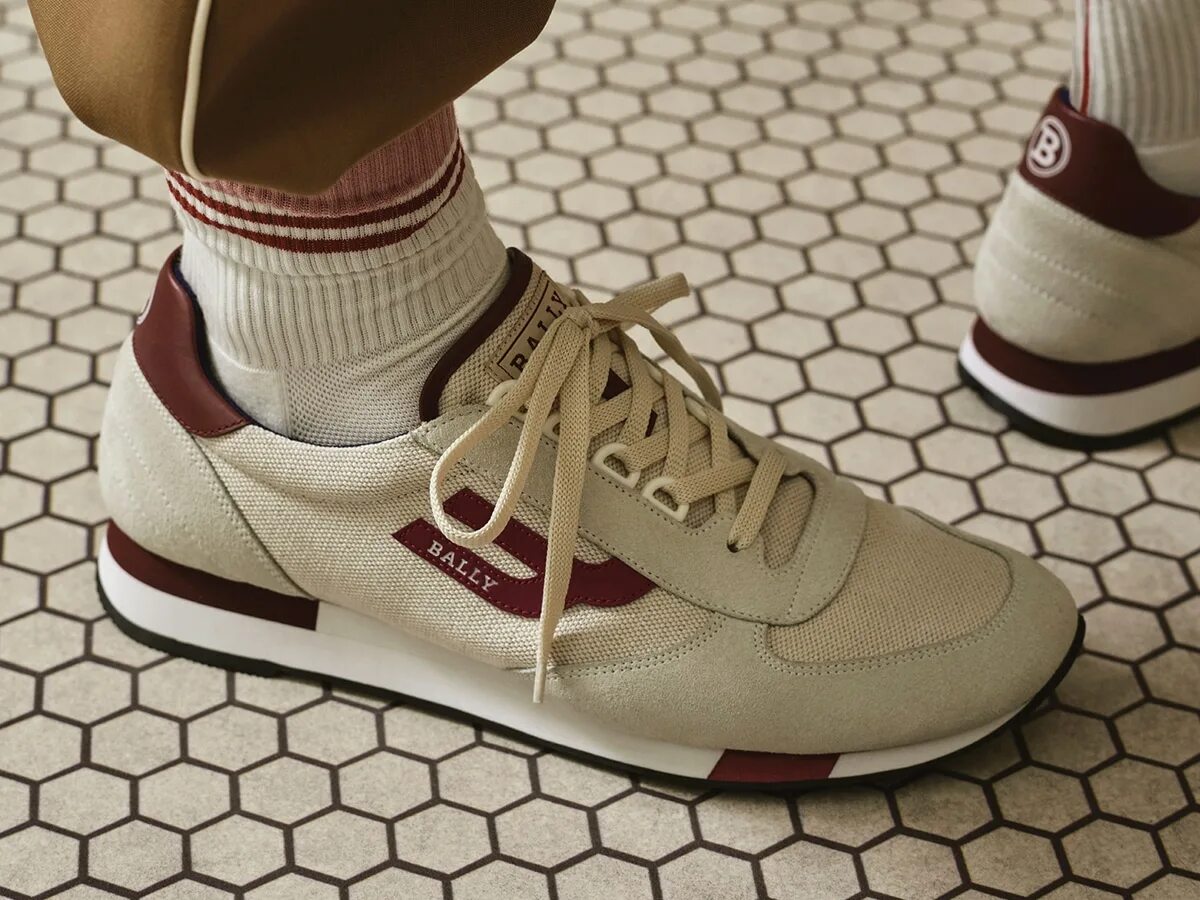 Ретро кроссовки купить. Bally Retro Sneaker. Okai Retro кроссовки. Bally Sneakers. Bally Сникерс.