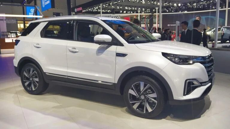 Диски на чанган cs55 плюс. Колесные диски changan cs35 plus. Диски на чанган цс35 плюс. Колесные диски changan cs35 plus. Диски на changan cs55.