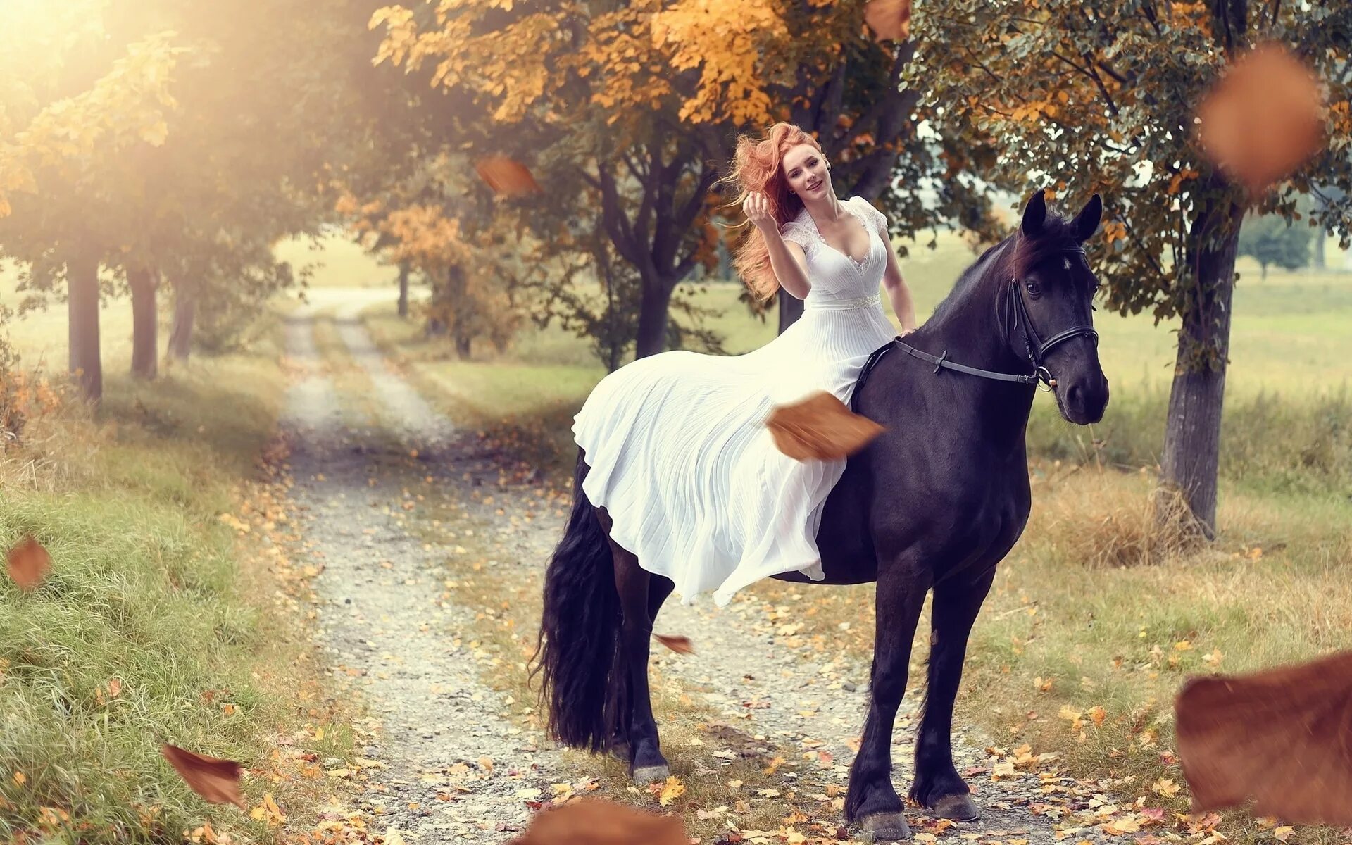 Девки и лошади. Фотосессия с лошадьми. Осенняя фотосессия с лошадью. Фотосессия с лошадью в платье. Девушка верхом на лошади.