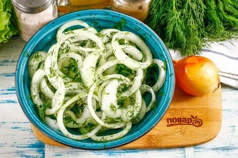 Вкусный маринованный лук с уксусом