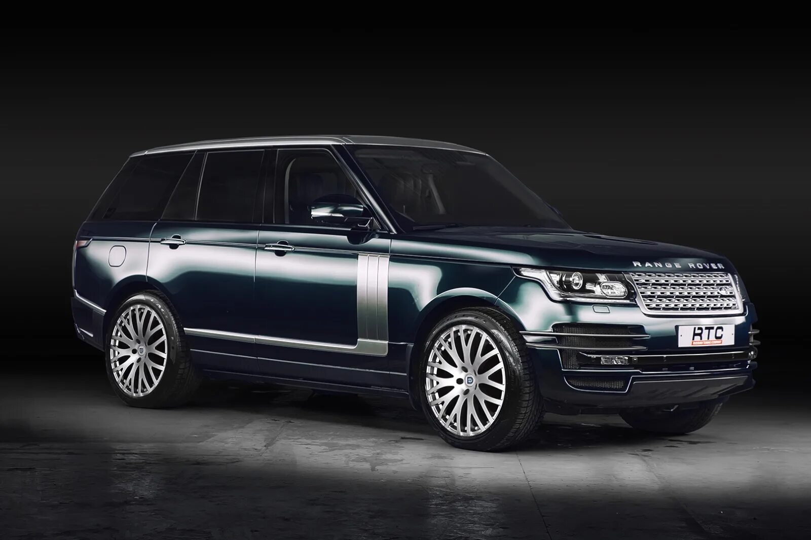 Машина вок. Range Rover 2021. Новый Рендж Ровер спорт 2022. Рендж Ровер вок. Ленд Ровер вок.