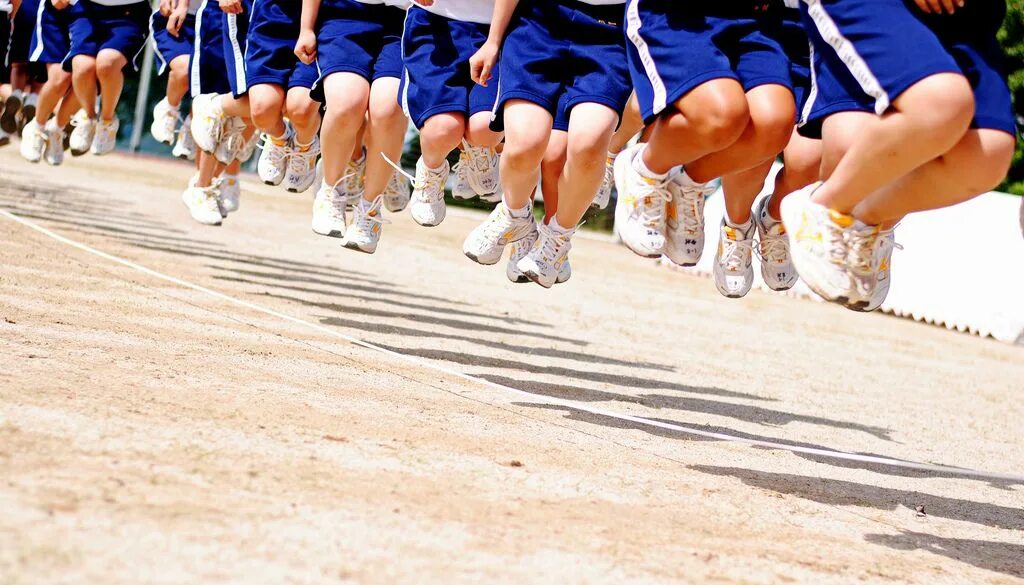 Sporting day. Уличные виды спорта картинки. Japanese School Sports Day.