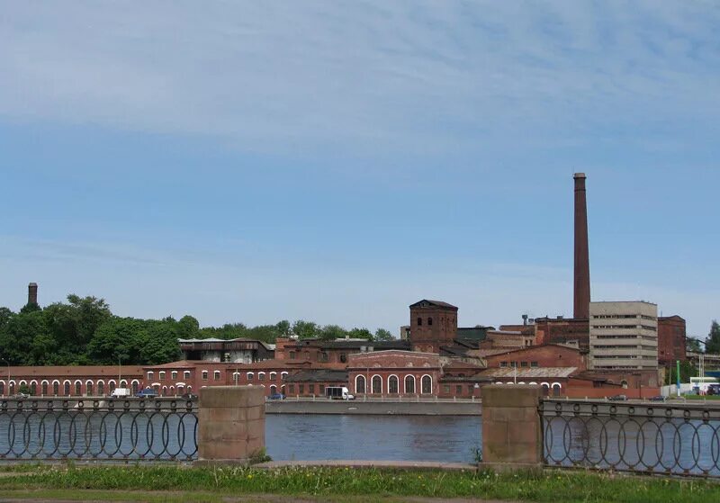 ломоносов и стеклоделие. кирпичный завод на острове русский. первая стекольная фабрика ломоносова. мурзино заброшенный кирпичный завод. усть-рудицкая фабрика м.