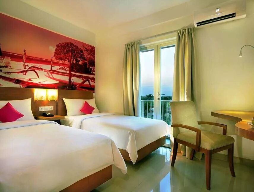 Favehotel kuta kartika plaza 3. Бали куала лумпур. Fave hotel seminyak. Fave sunset seminyak. Fave hotel seminyak.