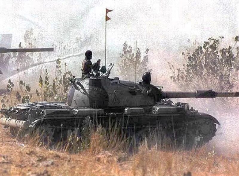 Танковые вопросы. Танк т-55. Т-55 Чехословакия. Т-55 средний танк. Т-55 105 мм.