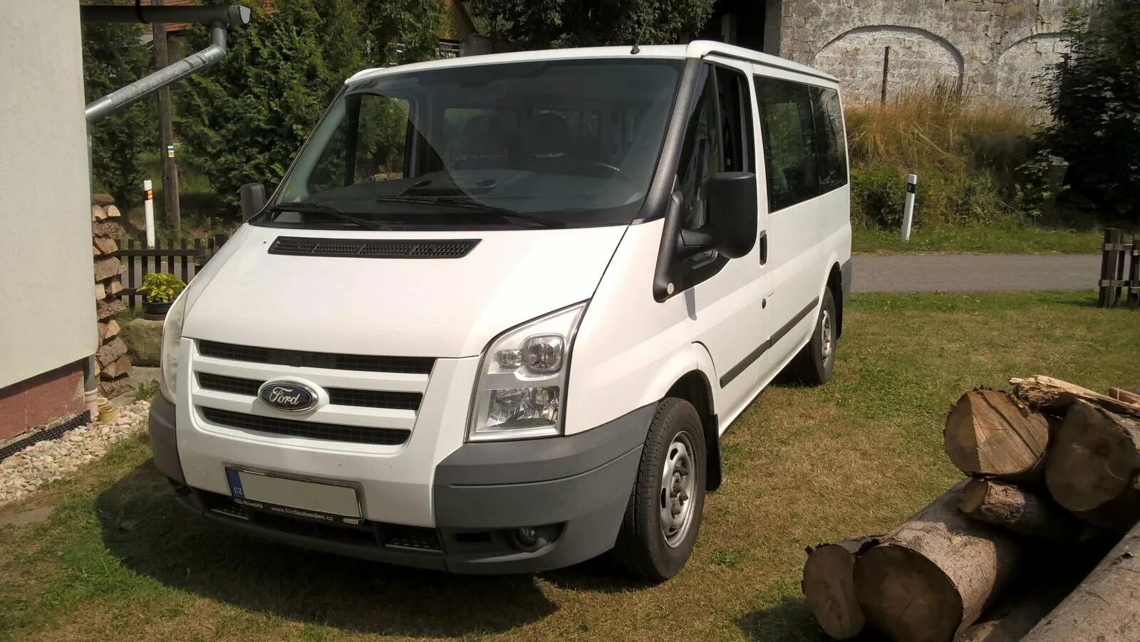 Купить форд транзит 2014. Ford Transit 7. Форд Транзит 2006 2.2 дизель. Ford Transit 7 поколение. Форд Транзит 2010 2.2 дизель.