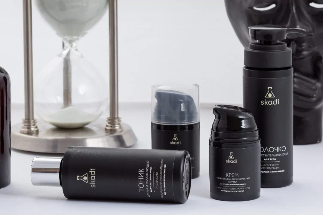 Скади богиня. Скади косметика. Косметика скади. Скади богиня скандинавская. Бьюти минимализм.