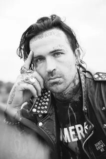 Yelawolf row your