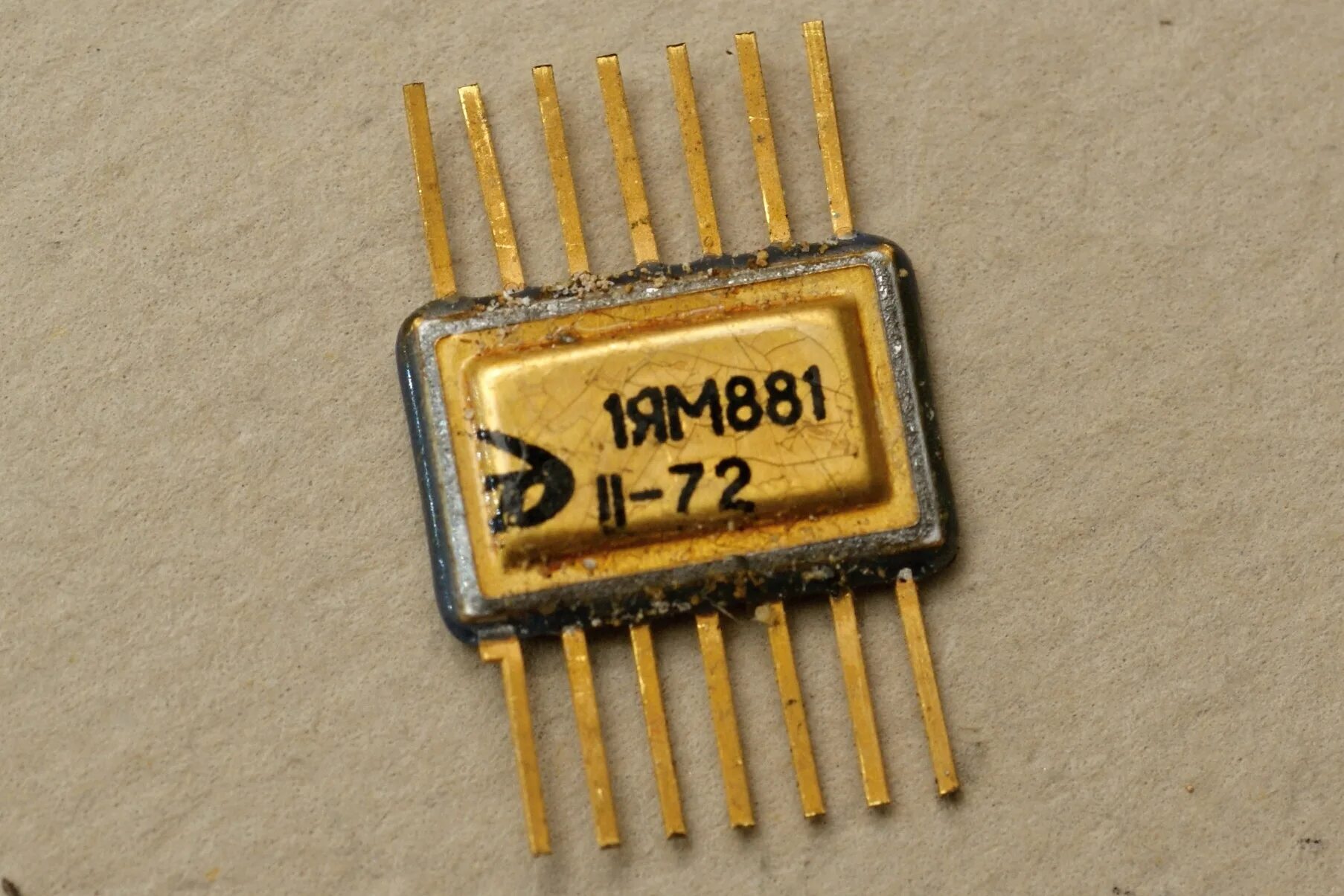 Микросхема к514ид1 soic 16. Микросхема 1лб363. Микросхема 1. Микросхема 1. Микросхема к 155 лп 5.