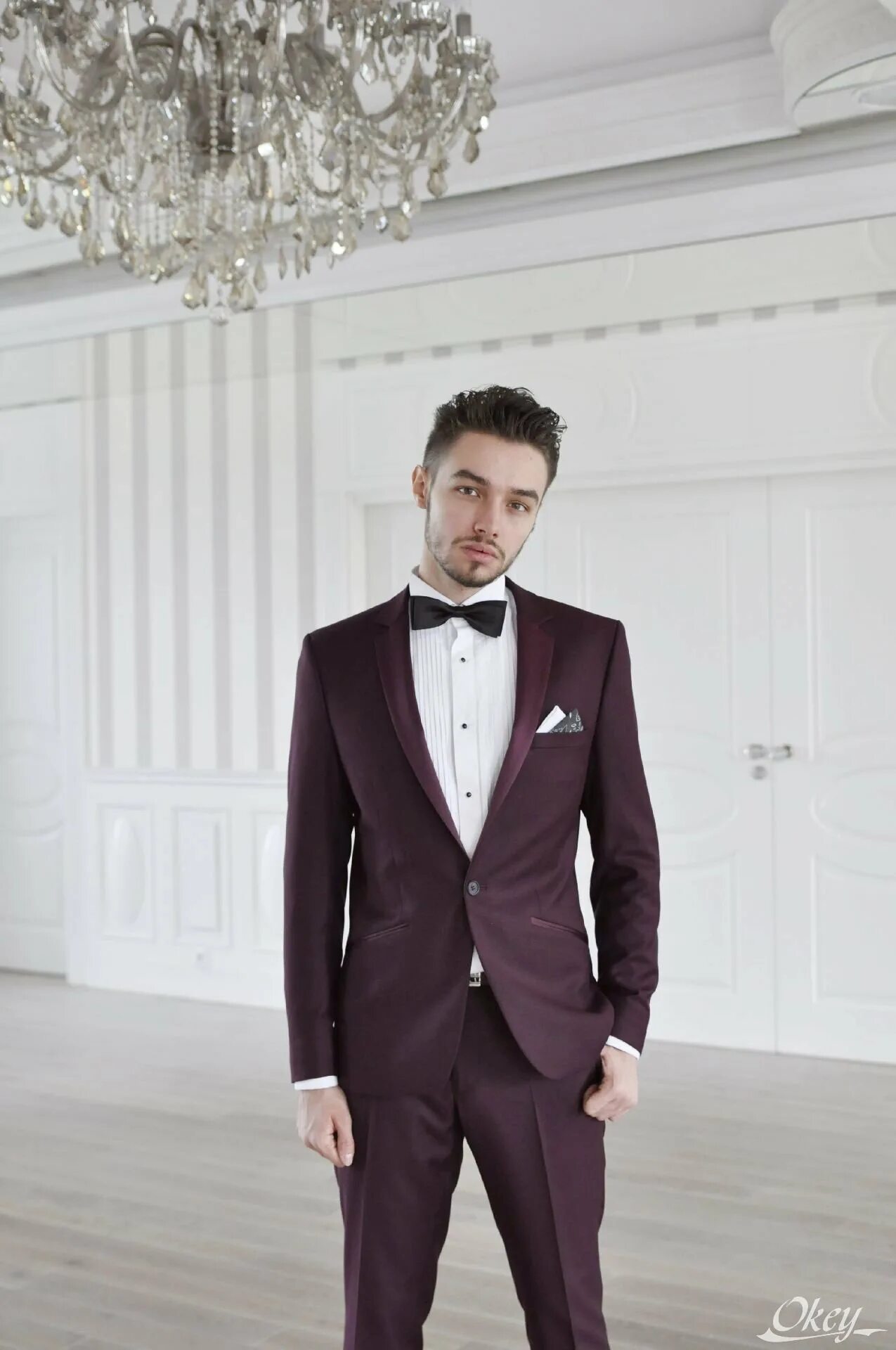 Свадебный костюм мужской. Костюм тройка мужской на свадьбу. Свадебный костюм для жениха. Синий костюм мужской на свадьбу. Свадебные костюмы москва.