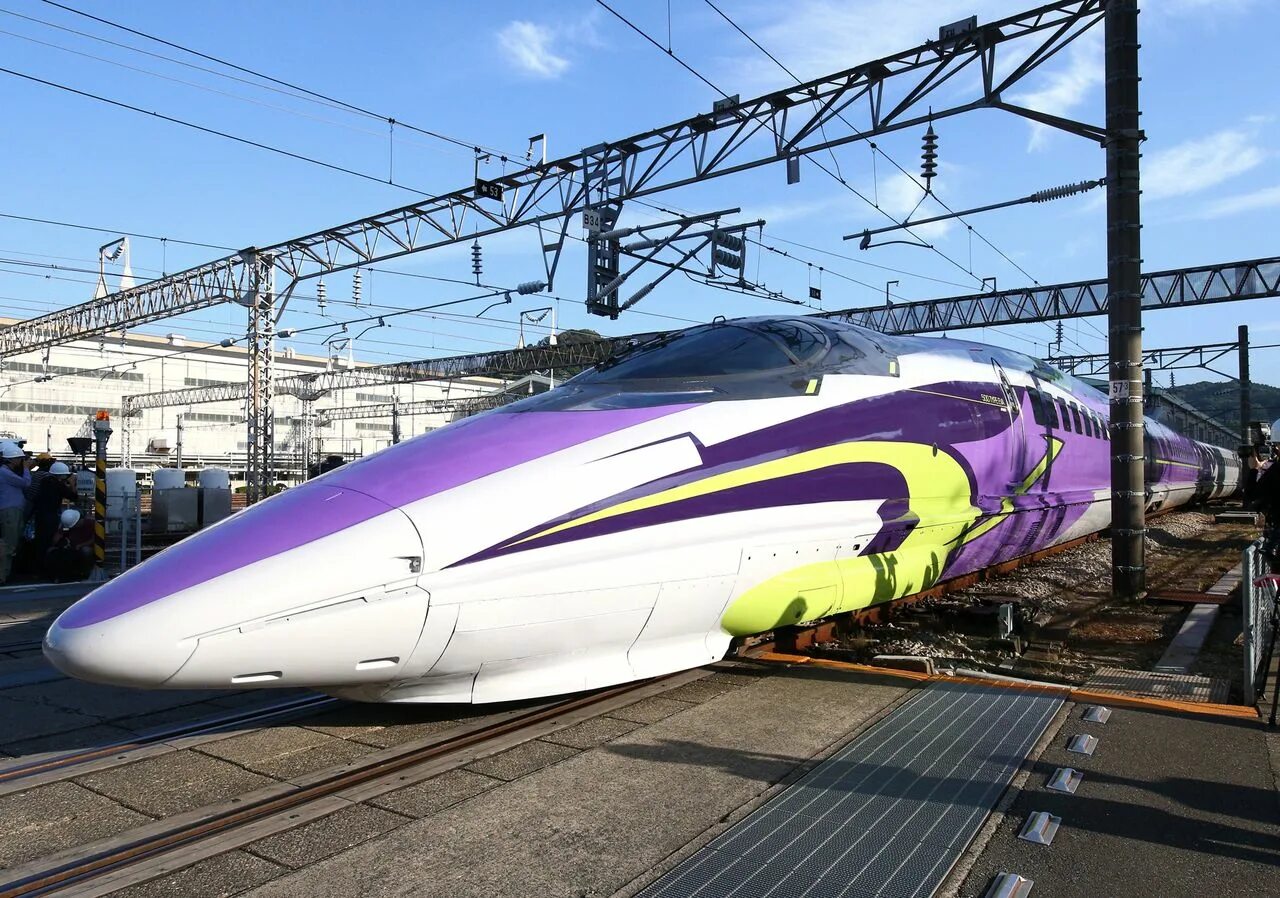 Japan speed. Поезд Синкансэн в Японии. Высокоскоростные поезда Япония, Shinkansen. Скоростной поезд Синкансен. Скоростной поезд в Японии Синкансэн.