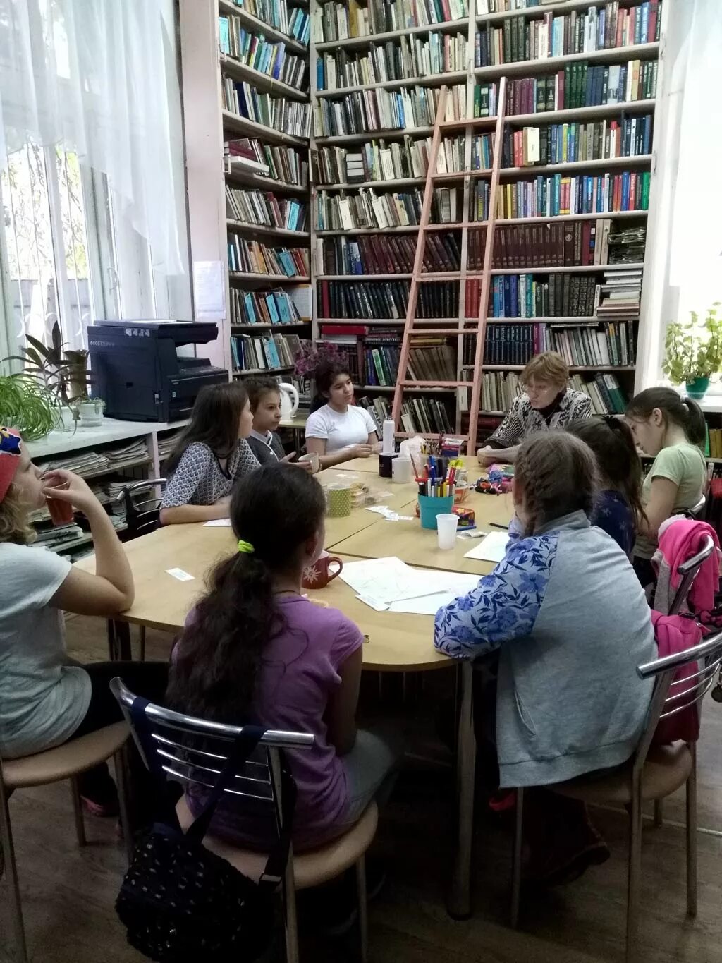 Библиотека имени в м величкиной. Ростовская областная детская библиотека имени в.м величкиной. сайт библиотеки величкиной ростов. библиотека величкиной конкурс. библиотека им. величкиной 2025 г.