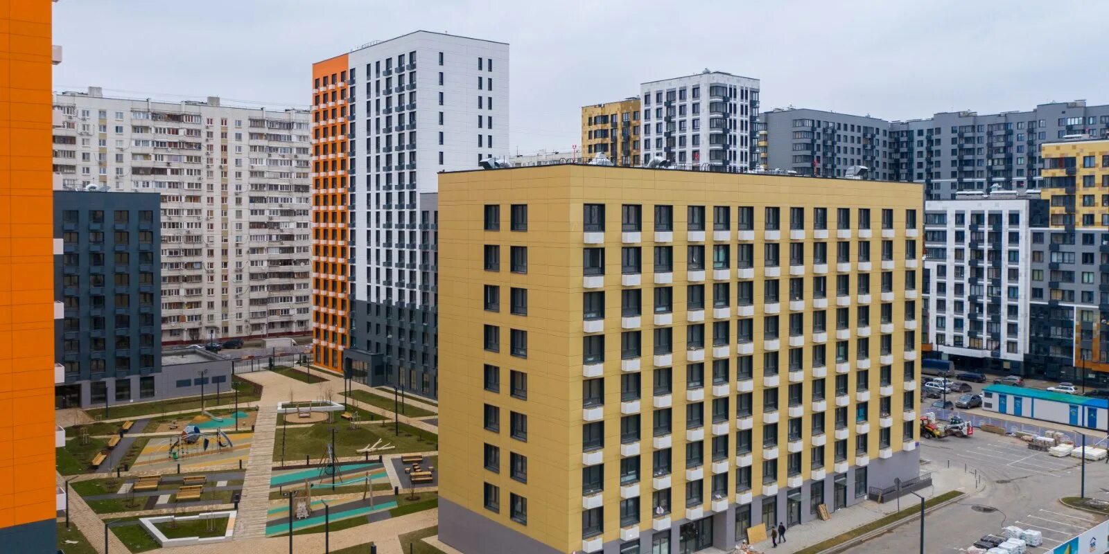 Жк влюблино москва фотография. Люблино пик новостройка. Жк влюблино. Жилой комплекс влюблино пик. Люблино пик новостройка.