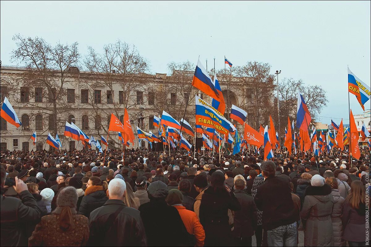 Митинг 23 февраля 2014 года в Севастополе. Митинг народной воли Севастополь. Митинг народной воли Севастополь 2014. Митинг на площади Нахимова 23 февраля 2014 года. Где 23 февраля состоялся митинг народной воли