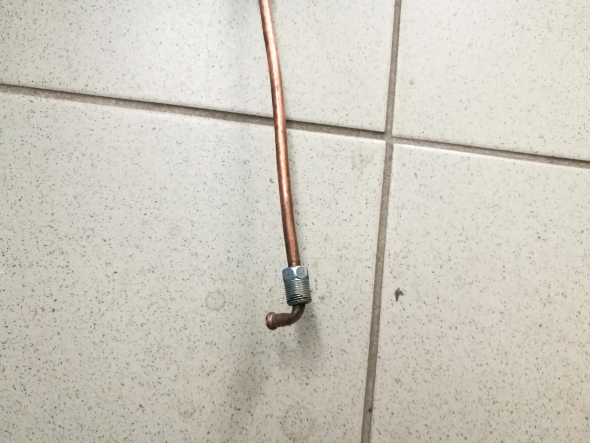 Karcher 2. Трубка для мойки радиатора. Насадка karcher для промывки радиатора. Насадка на керхер для мойки радиатора автомобиля. Насадка для мойки радиатора автомобиля.