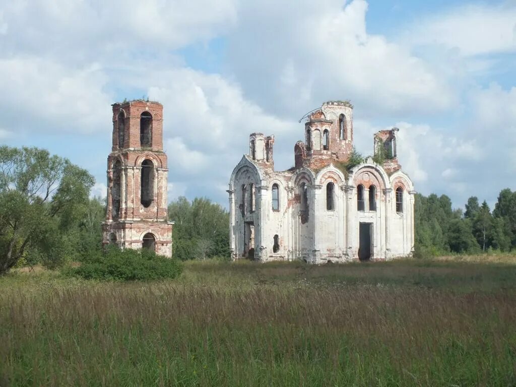 нижний шкафт усадьба графов шуваловых. никольский погост ржевский район. городище никольск. церковь николая чудотворца на труворовом городище. никольский погост тверская область.