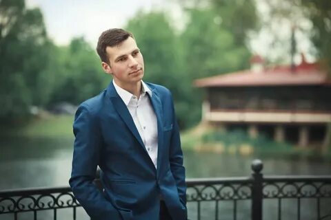 Сергею 30 лет