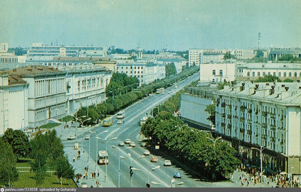 Ленинский район города минска. Ленинский проспект 1980. Ленинский проспект Минск СССР. Ленинский проспект в 1980 году. Ленинский проспект Минск 1950.