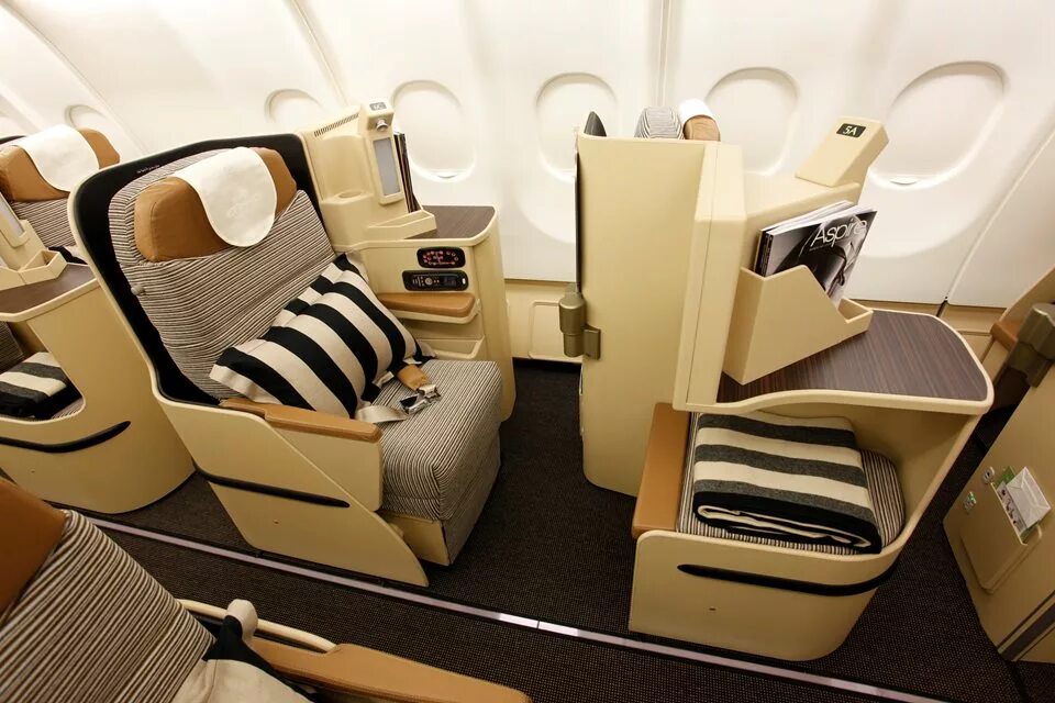 Организация бизнес класс. Etihad Airways Business class. Бизнес класс Этихад 787. Boeing 787‑9 бизнес класс Etihad Airways. Etihad Airways бизнес класс.