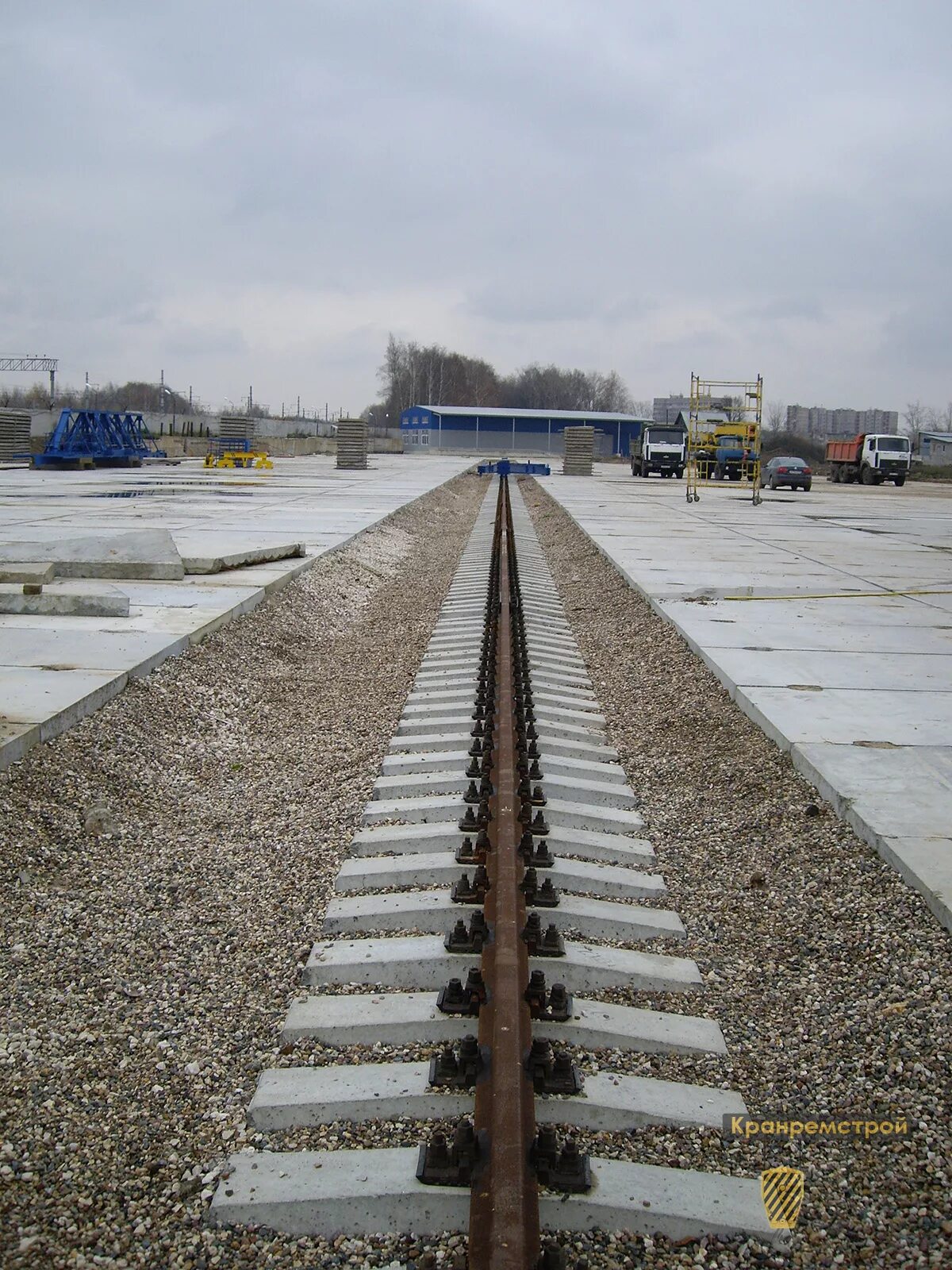 бип подкрановый путь. пути наземные рельсовые крановые. пути наземные рельсовые крановые. козловой кран подкрановые пути. козловой кран подкрановые пути.