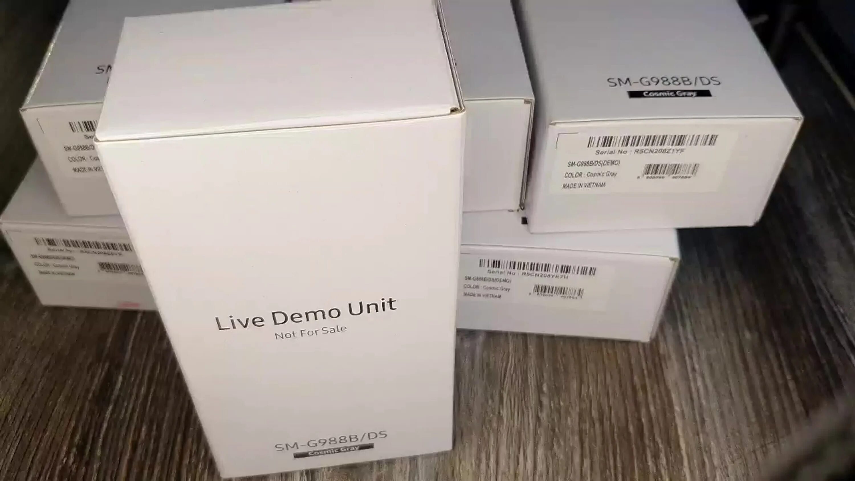 Samsung unit. Live Demo Unit Samsung. Samsung s20fe Life Demo Unit коробка. S20 Ultra 128gb. S22 LDU коробка.