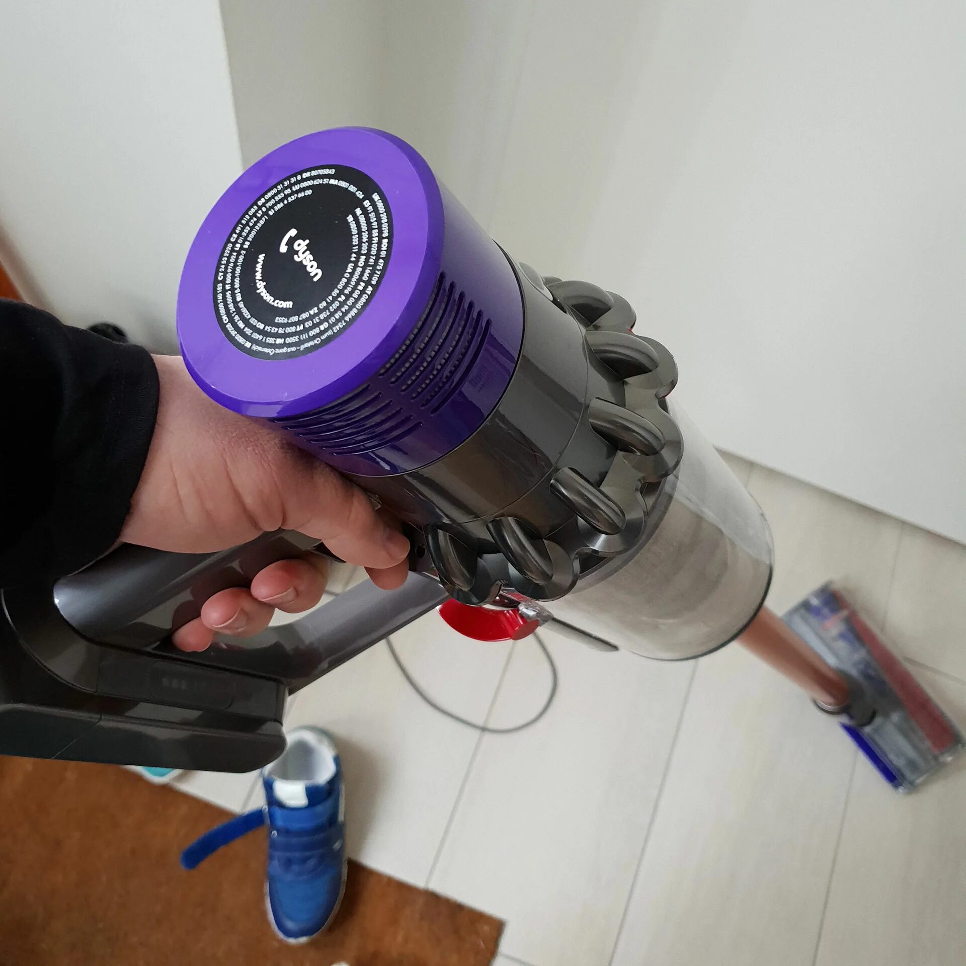 Dyson Cyclone v10 absolute. Dyson Cyclone v10 doc. Dyson Cyclone v10 Extra. Dyson v10 Cyclone check.