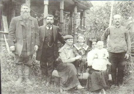 Справа ф