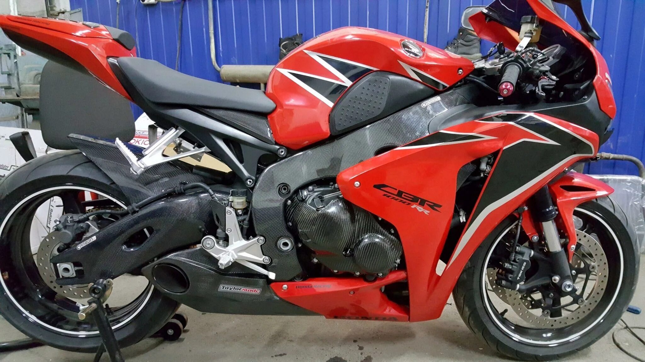 Honda cbr1000rr 2008. Honda 1000rr 2008. honda cbr600rr carbon. cbr1000rr carbon fiber.